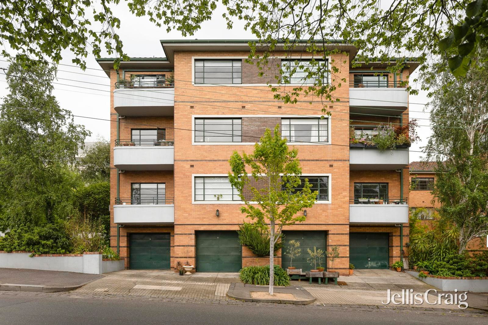 14/84 Grey Street, East Melbourne image 1