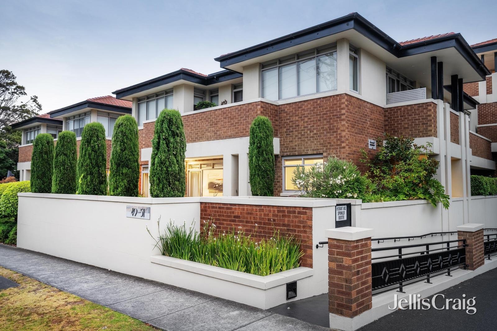 1/49-51 Bay Road, Sandringham image 1