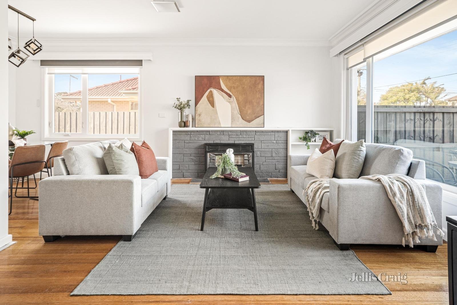 1/49 Centre Dandenong Road, Cheltenham image 2