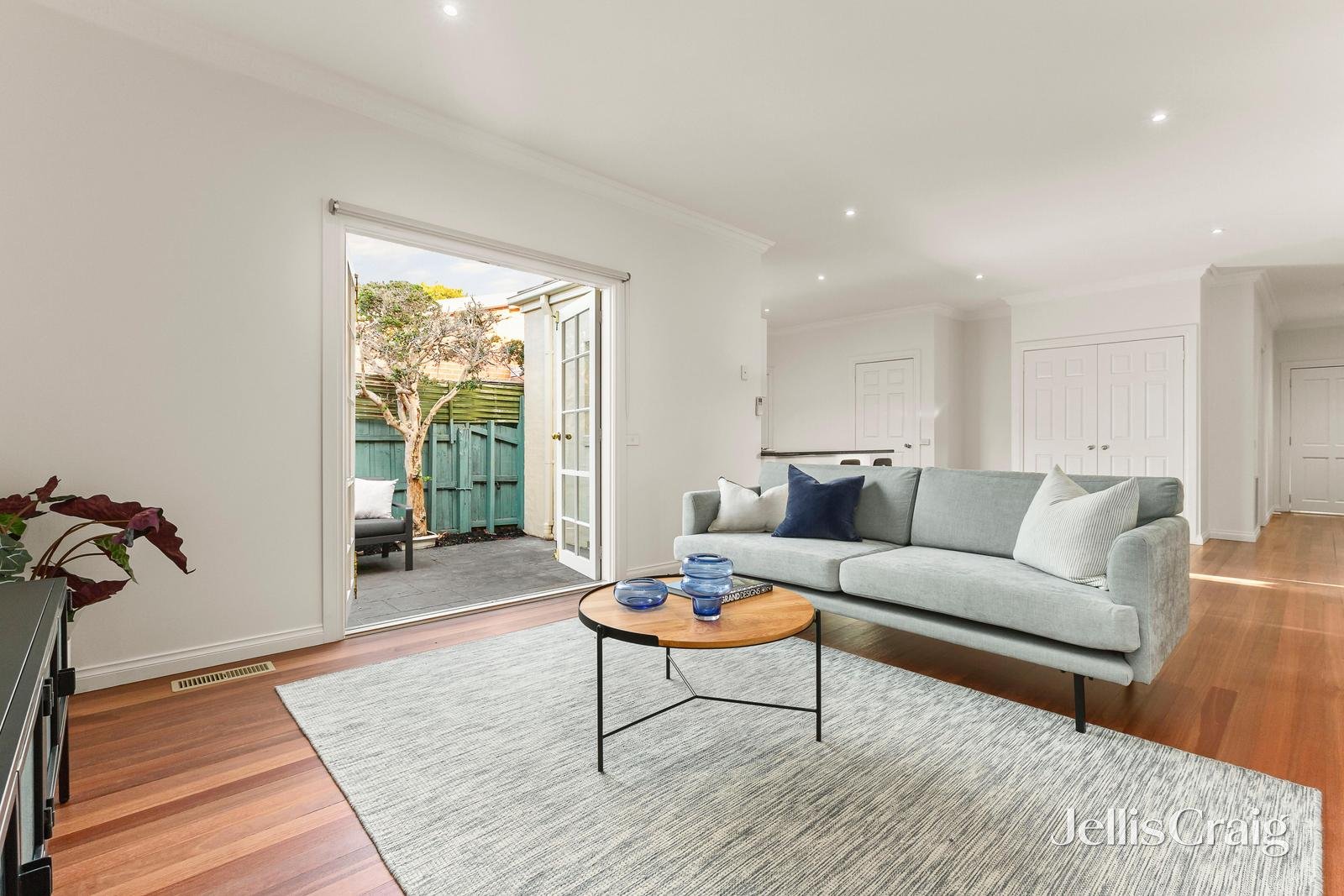 1/49 Fewster Road, Hampton image 2