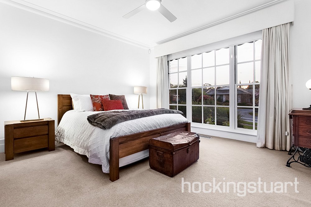 1/49 Kawarren Street, Balwyn North image 6