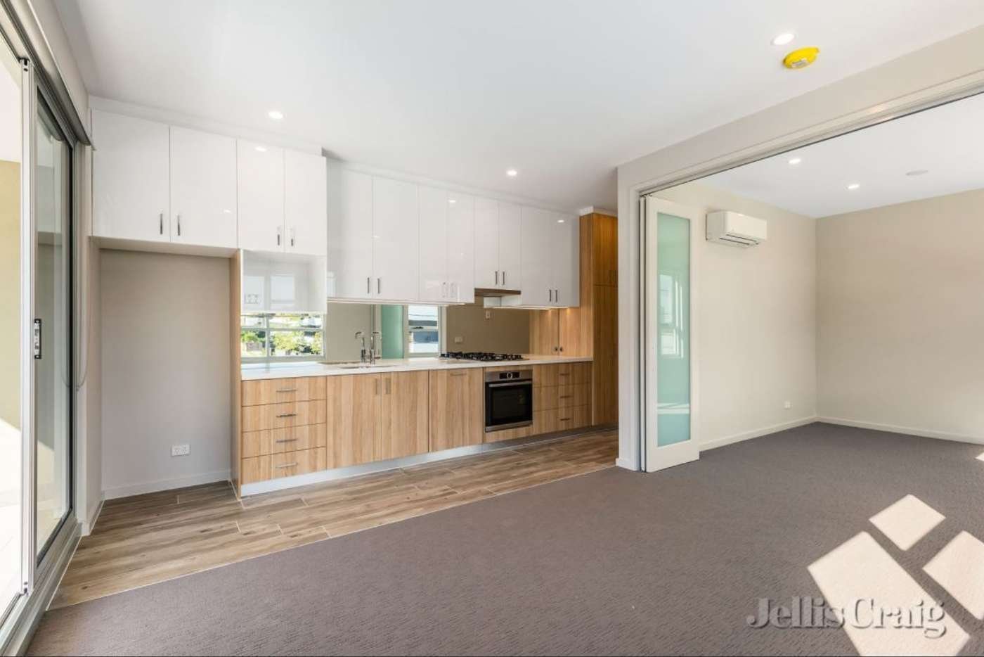 1/49 Middleton Street, Highett image 2