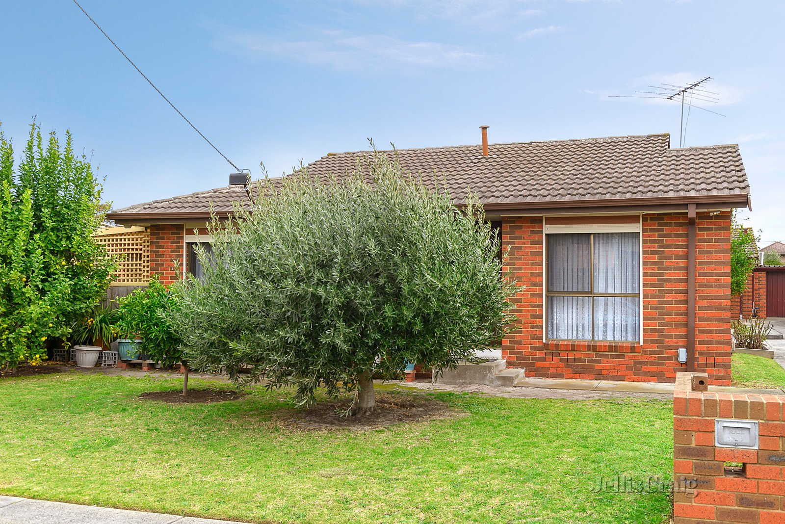 1/49 Milton Avenue, Clayton South image 1