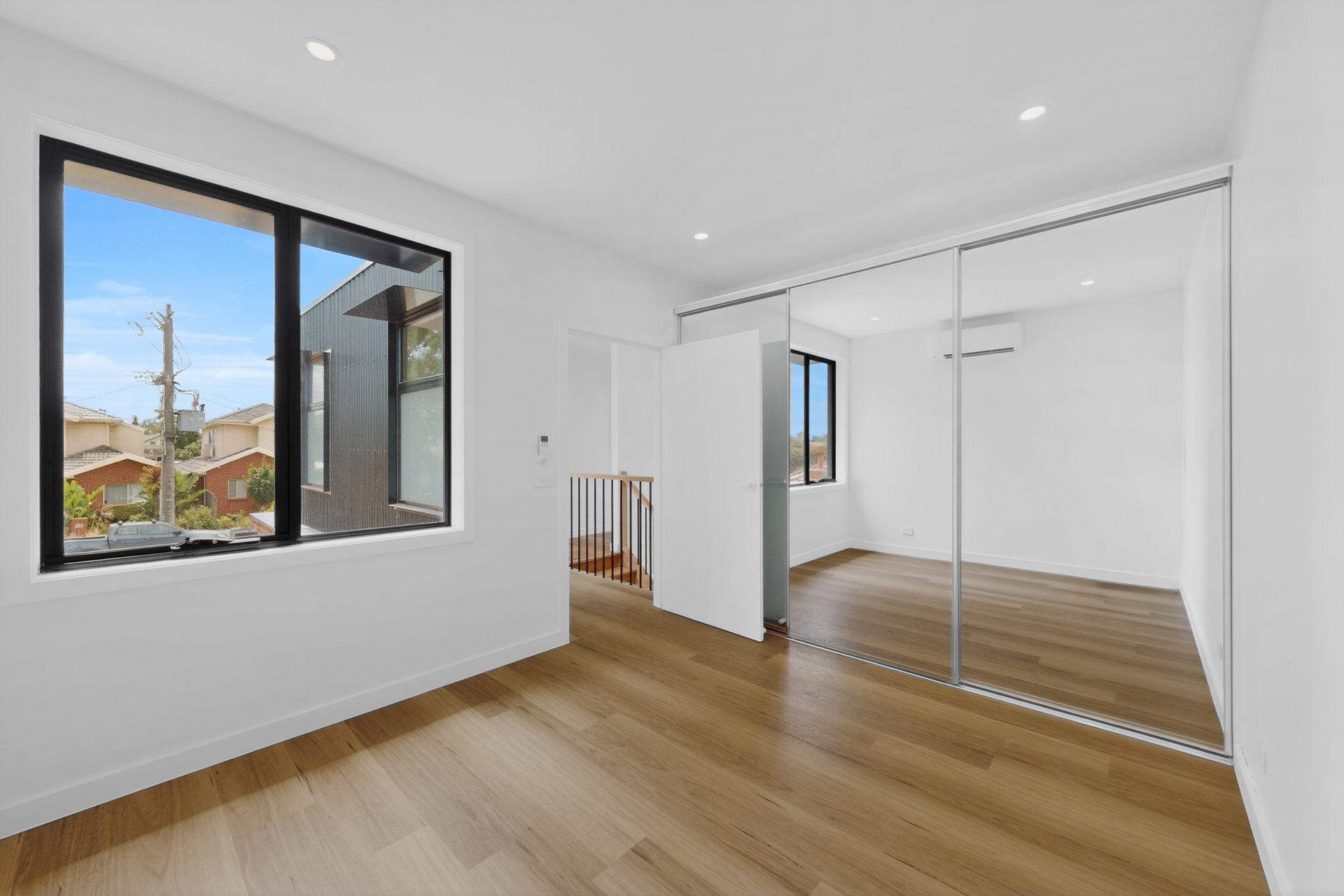 1/49 Queens Parade, Fawkner image 7