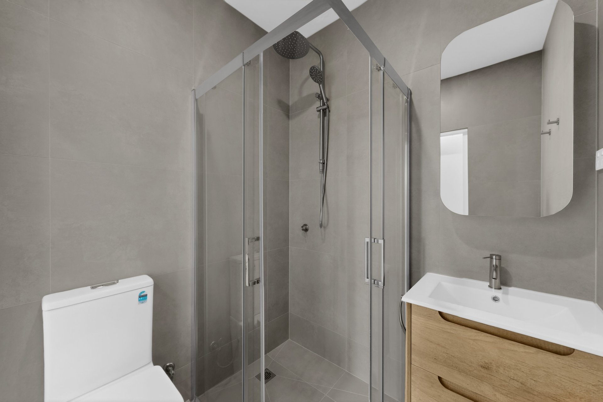 1/49 Queens Parade, Fawkner image 13