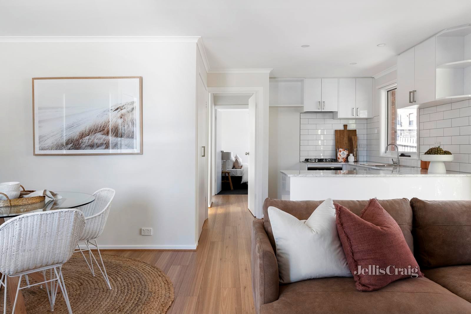 1/49 Rattray Road, Montmorency image 5
