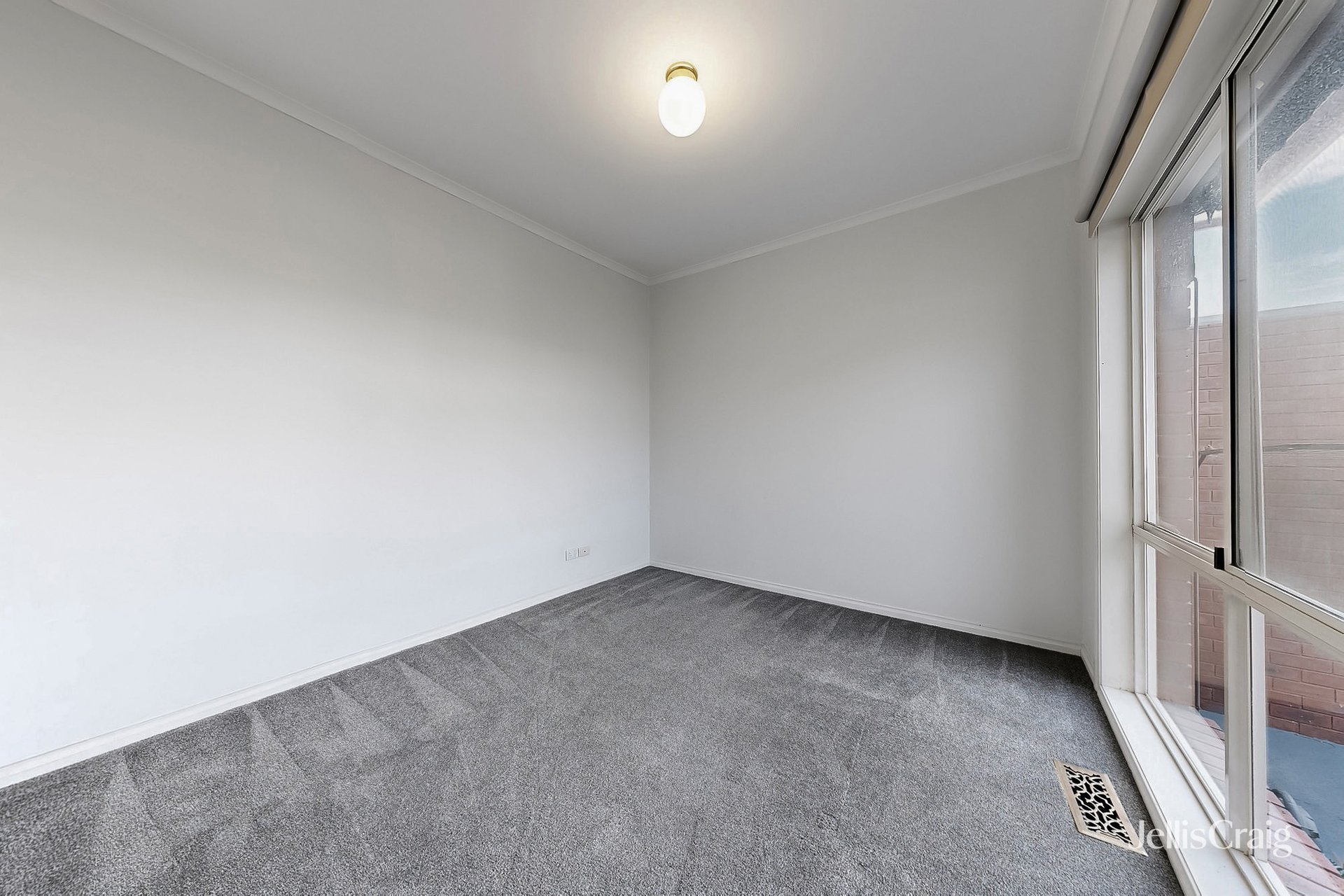 1/49 Roland Avenue, Strathmore image 12