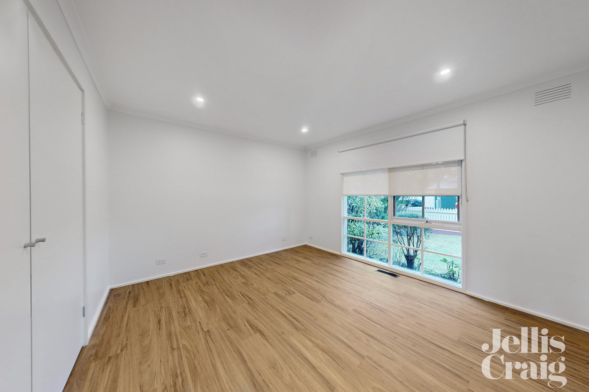 1/49 Spencer Street, Essendon image 7