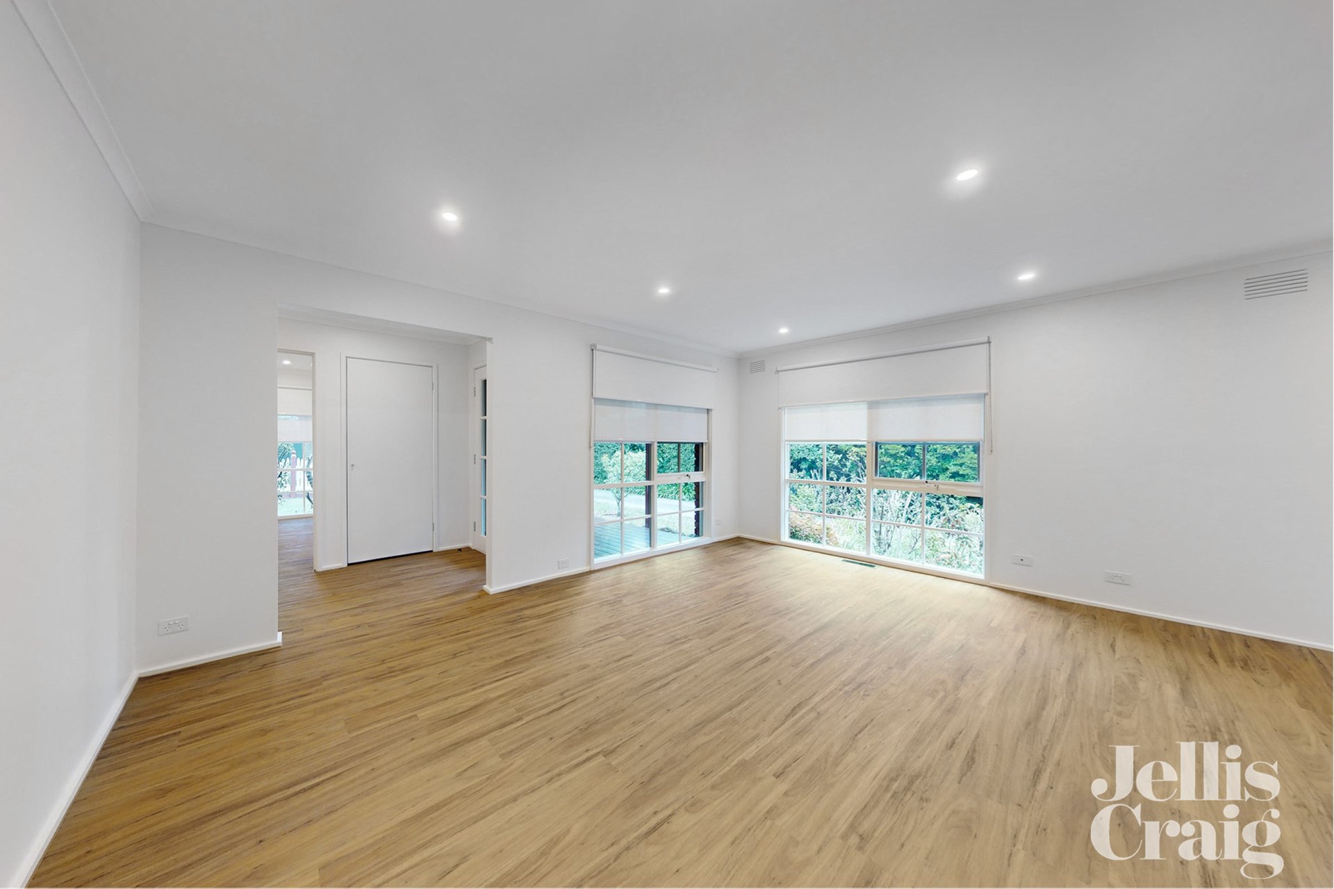 1/49 Spencer Street, Essendon image 4