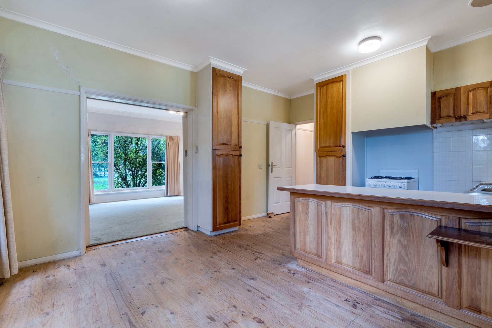 Property Gallery Thumbnail 9
