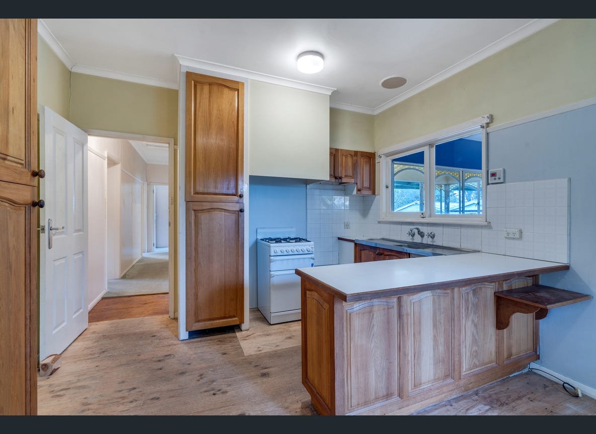 Property Gallery Thumbnail 5