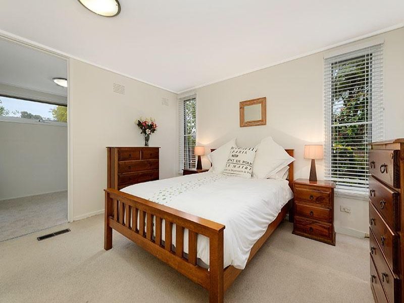 1/49 Wandsworth Road, Surrey Hills image 5