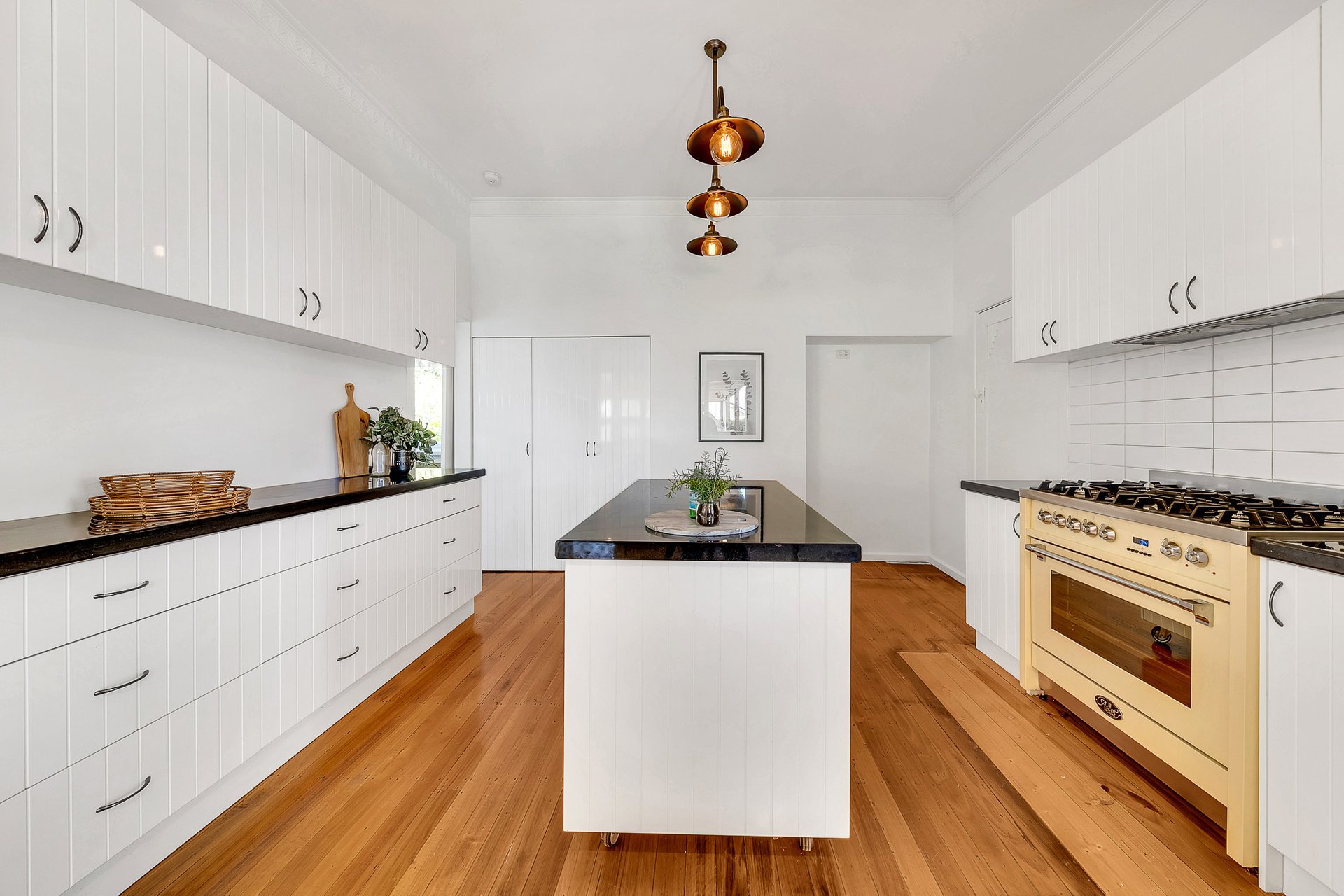 1/493 Ryrie Street, East Geelong image 8