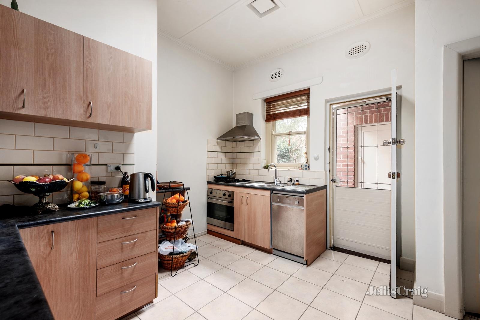 14A Austin Street, Balwyn image 3
