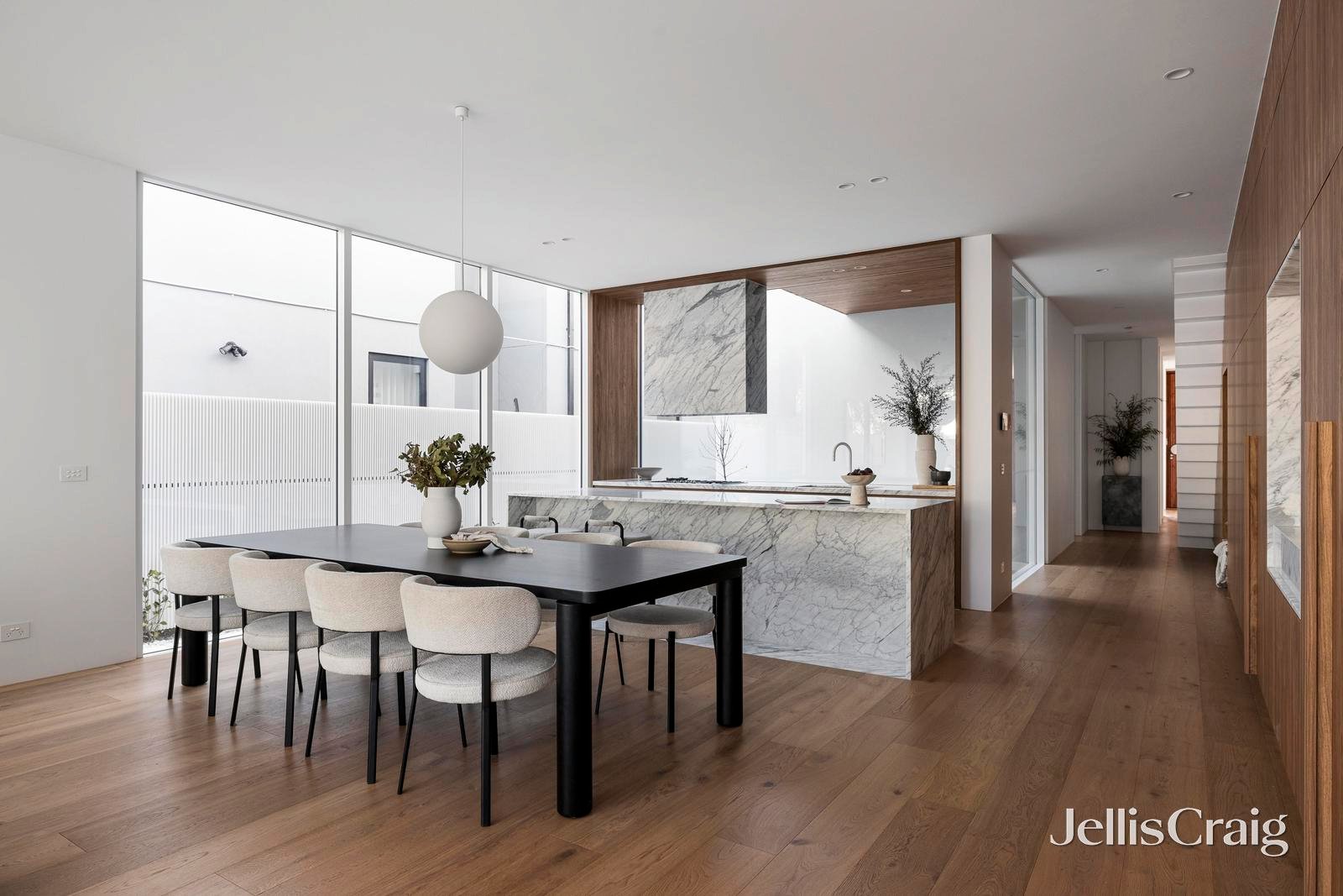 14a Brooks Street, Bentleigh East image 5