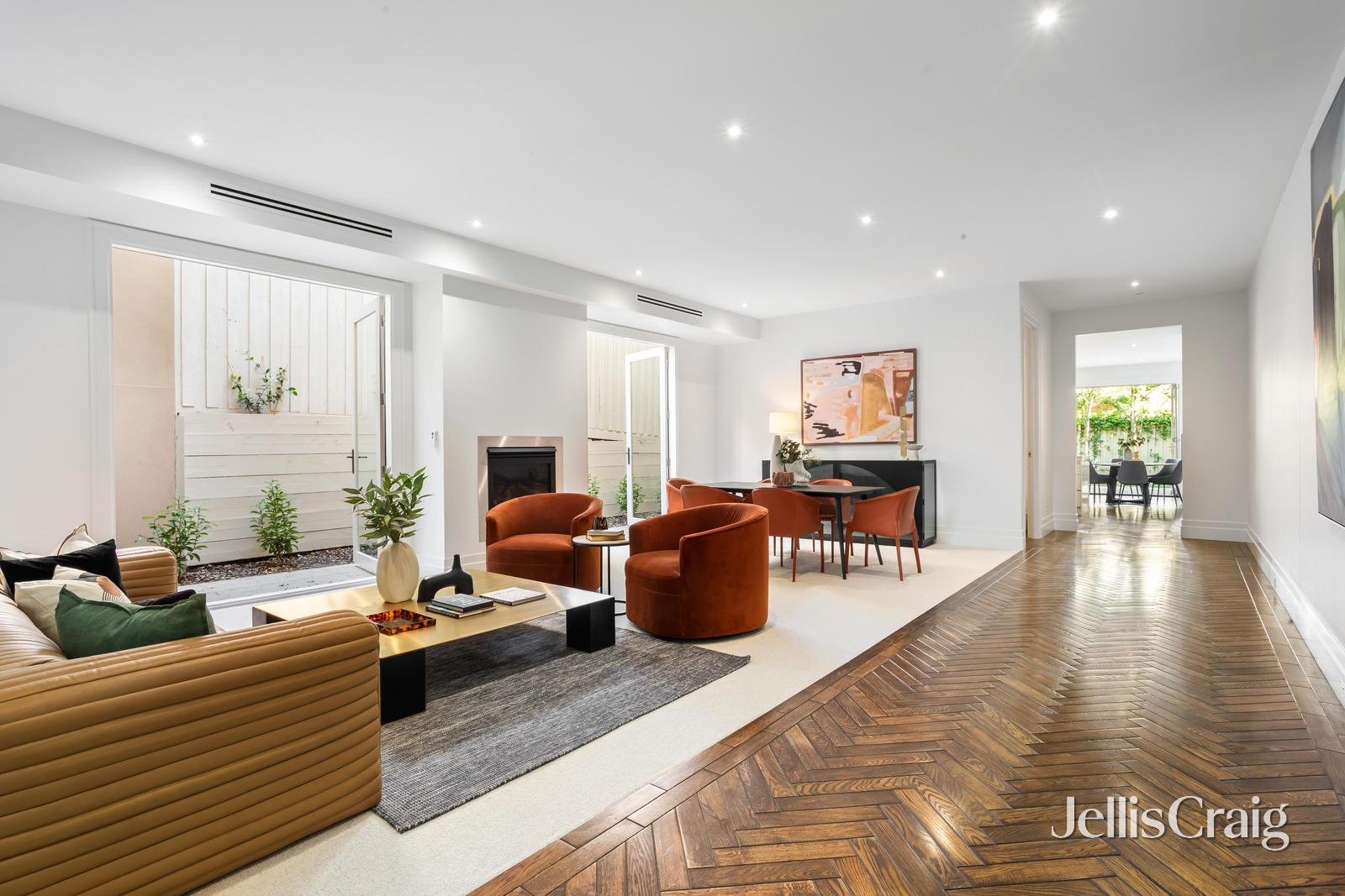 14a Burroughs Road, Balwyn image 2