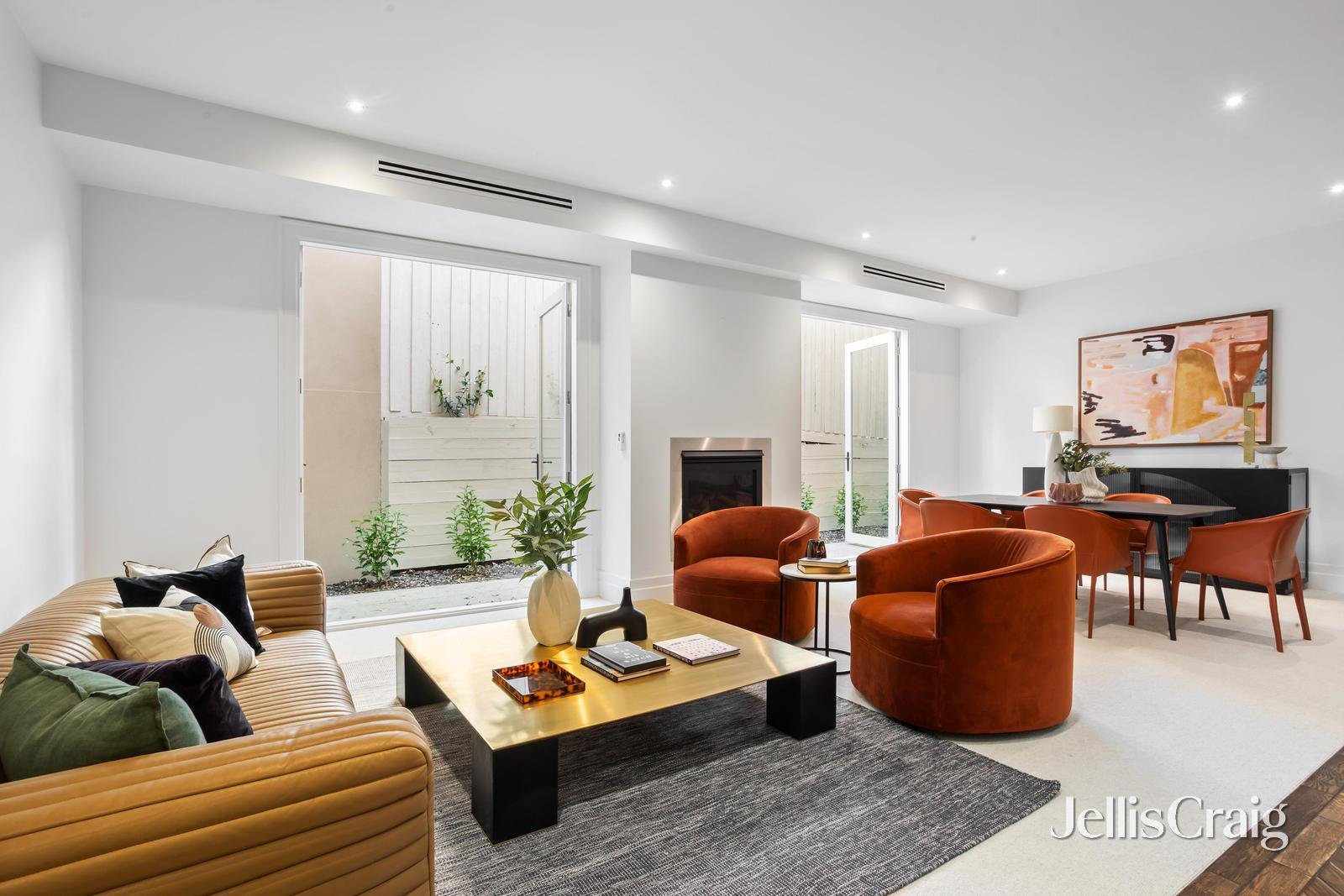 14a Burroughs Road, Balwyn image 3