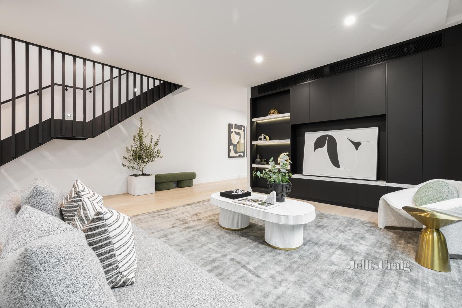 14a Geel Street, Bentleigh image 4