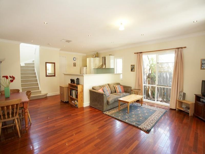 14a Helston Street, Balwyn North image 3