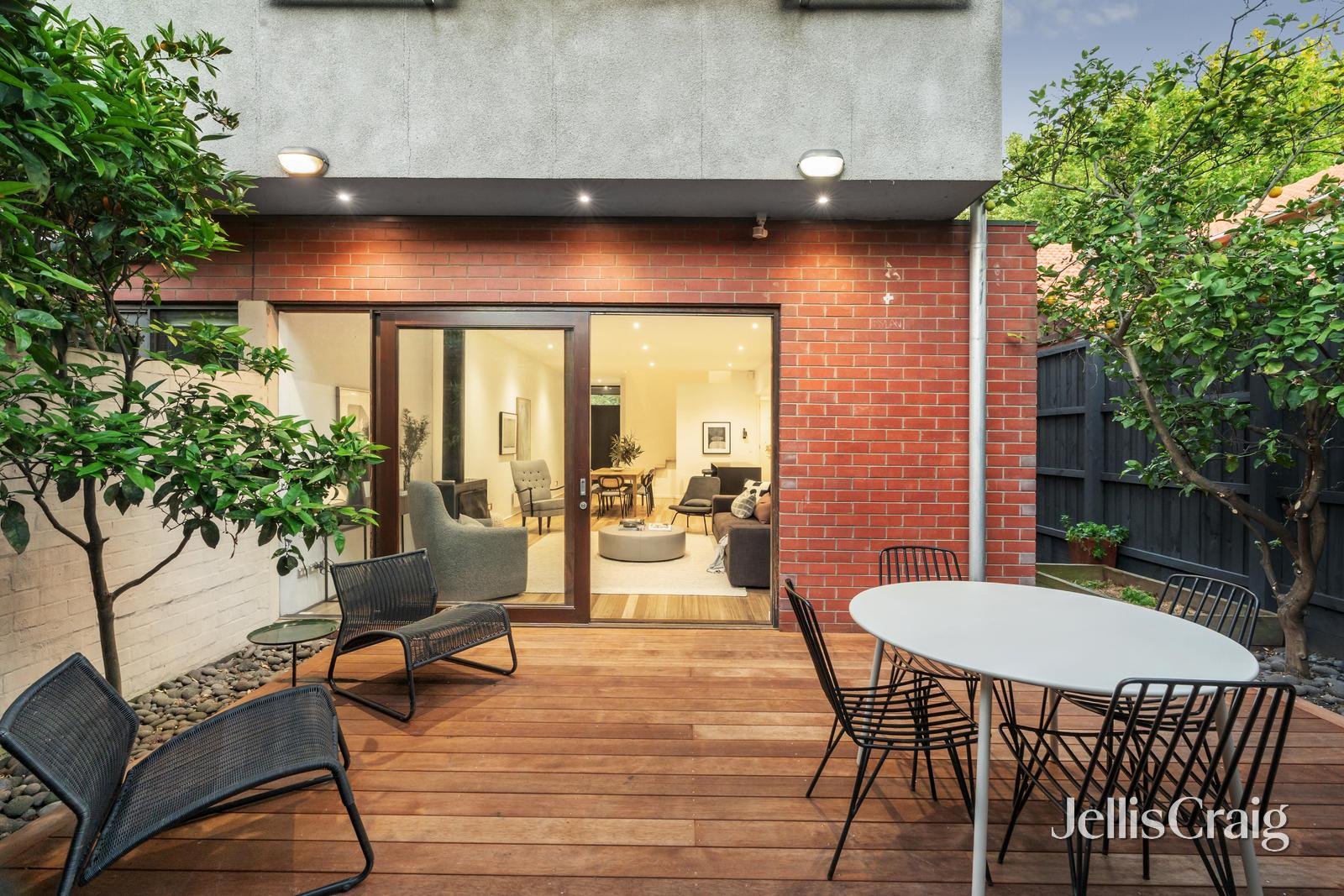 14A Irymple Avenue, St Kilda image 3