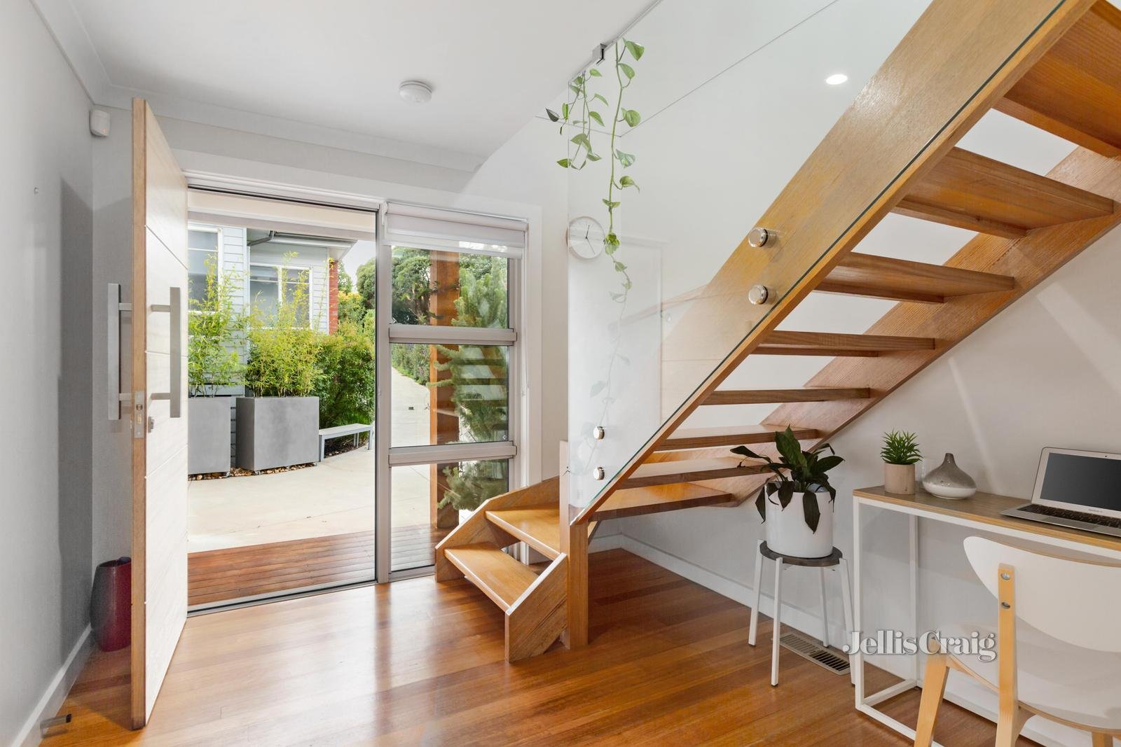 14a Kneale Drive, Box Hill North image 3