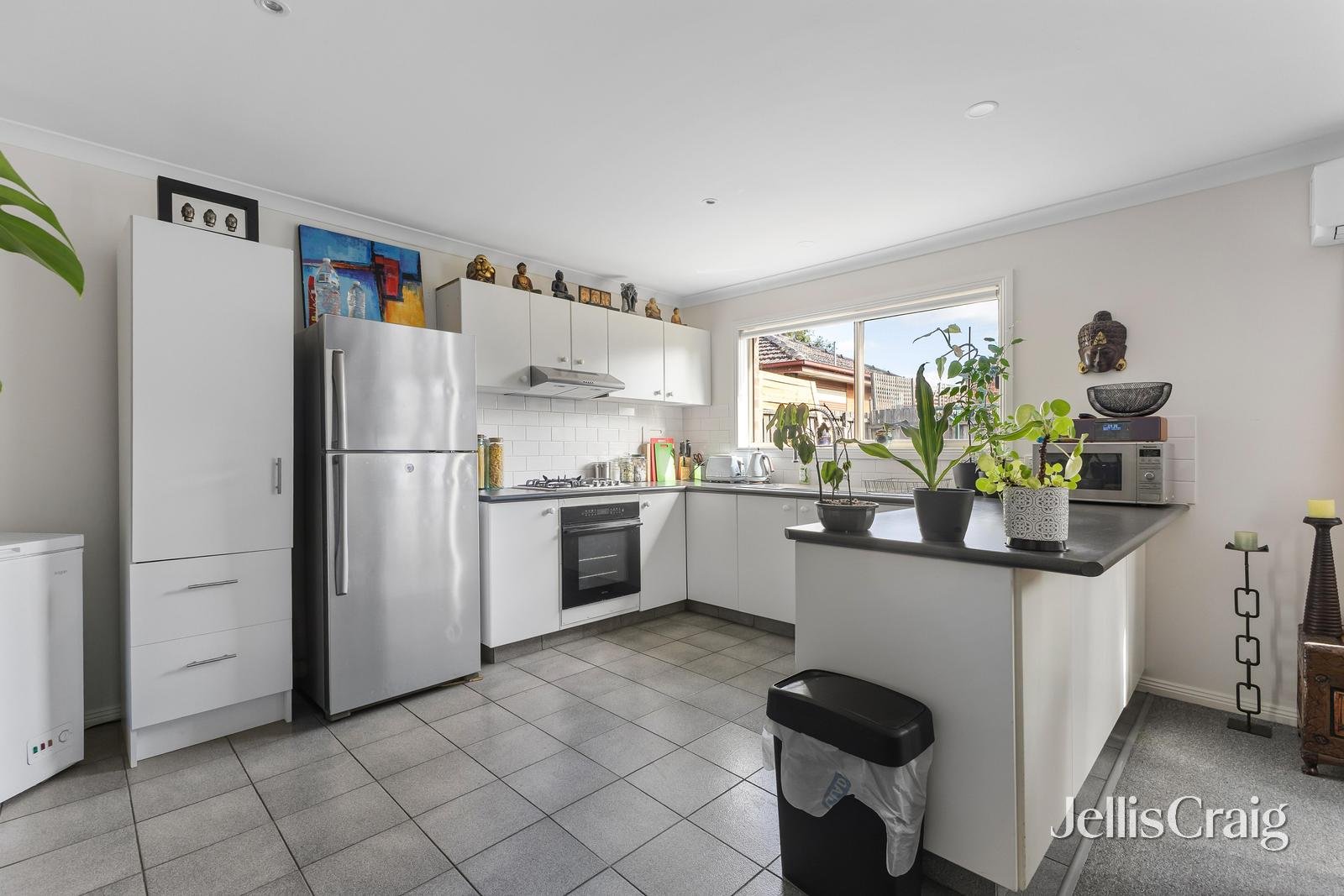 1/4A Luke Street, Reservoir image 7