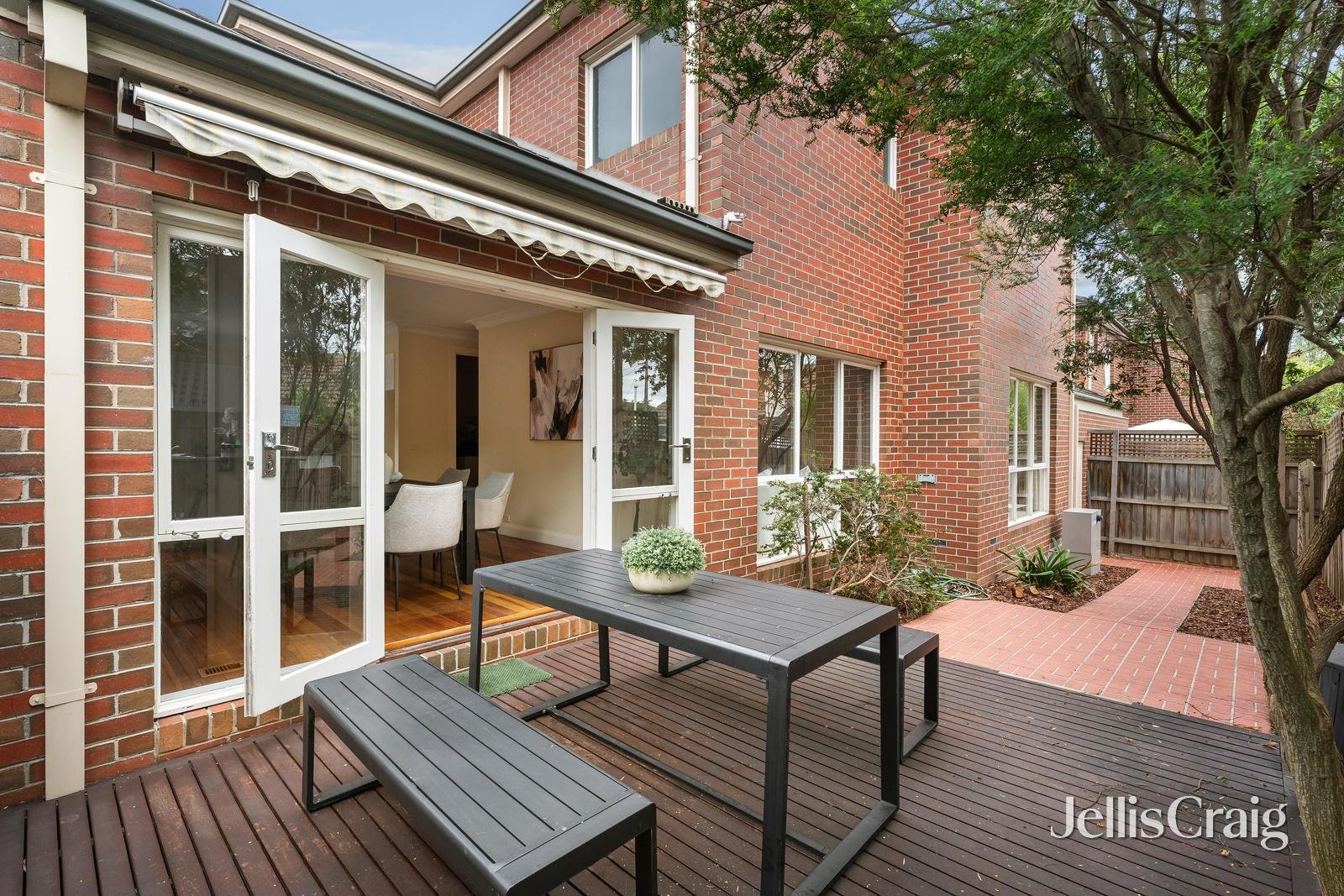 14A Meadow Grove, Deepdene image 8