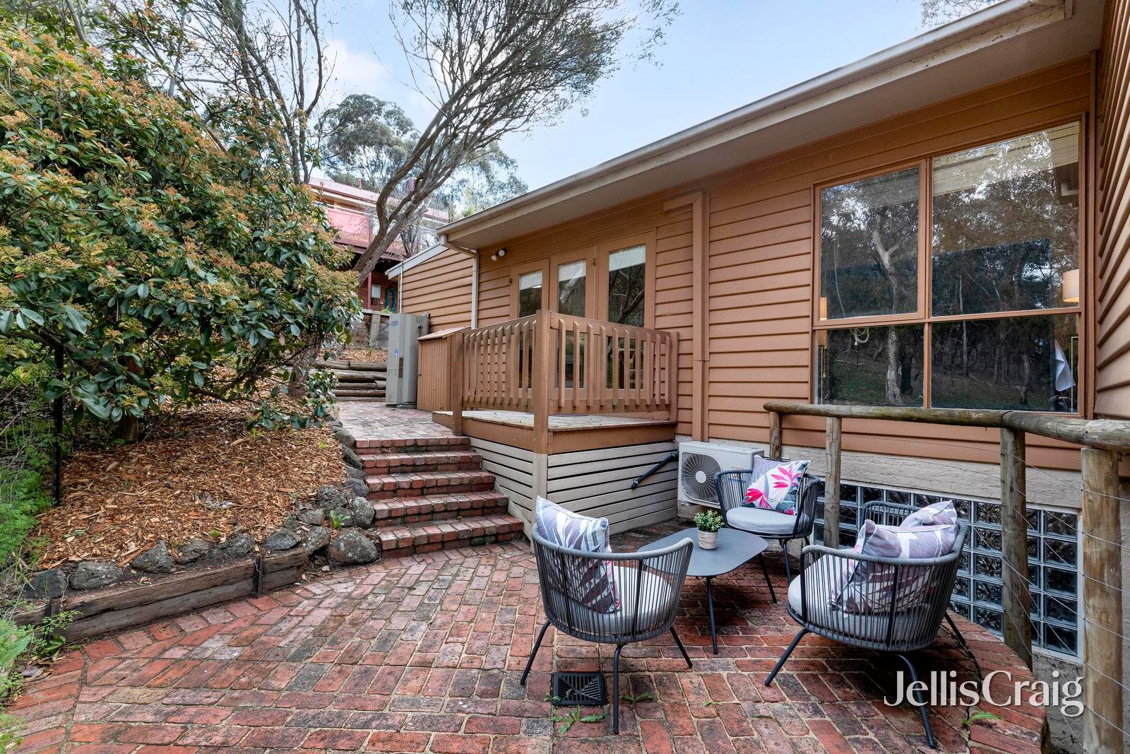 14A Milton Way, Hurstbridge image 13