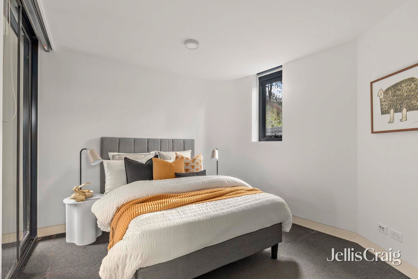 1/4A The Avenue, Parkville image 6