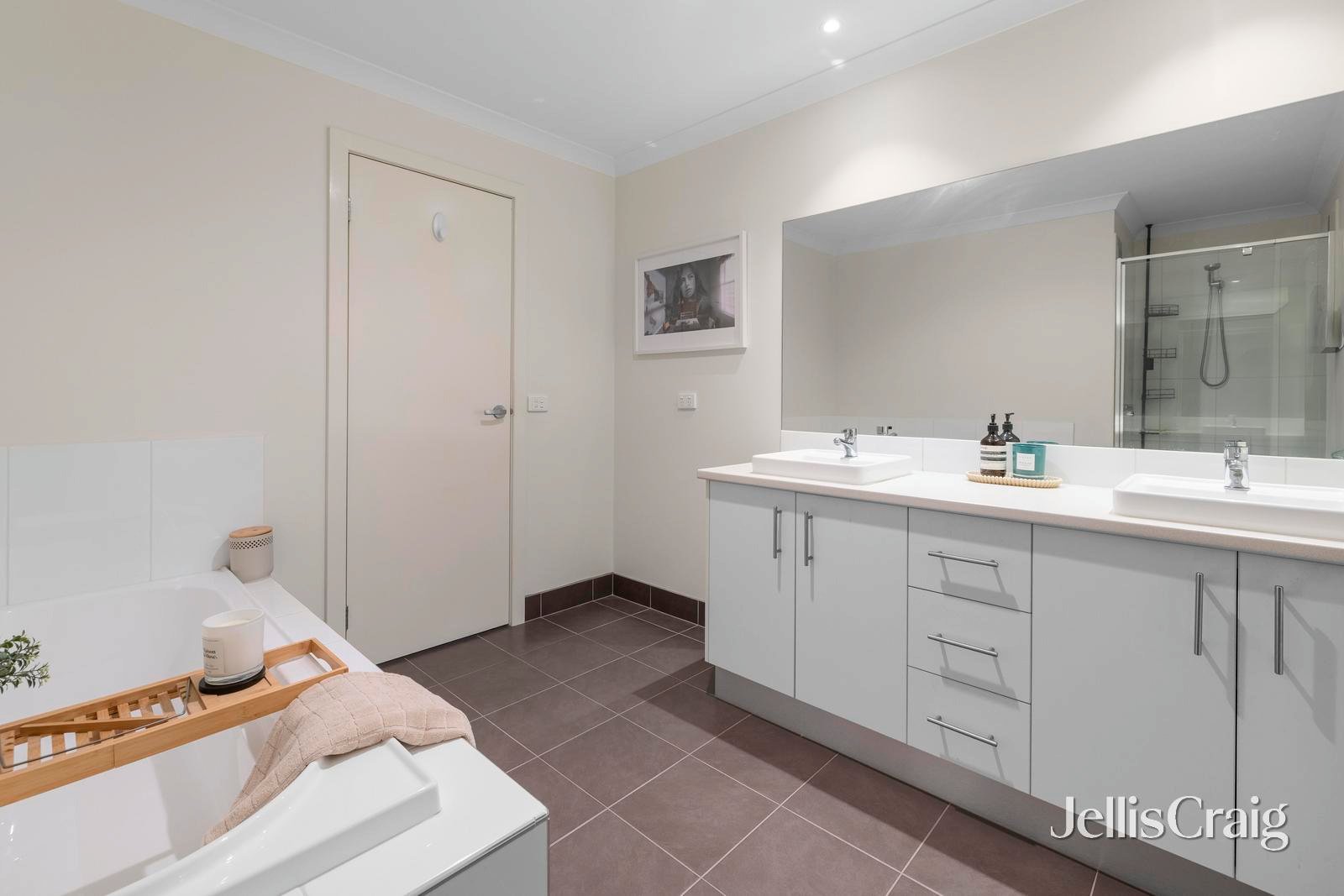 14a Zina Grove, Mooroolbark image 12