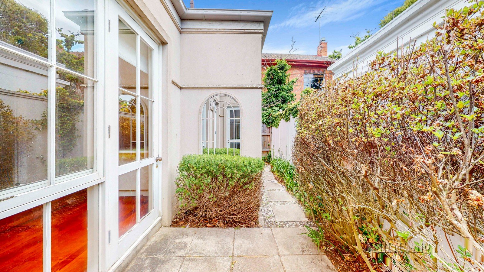 14B Devorgilla Avenue, Toorak image 13