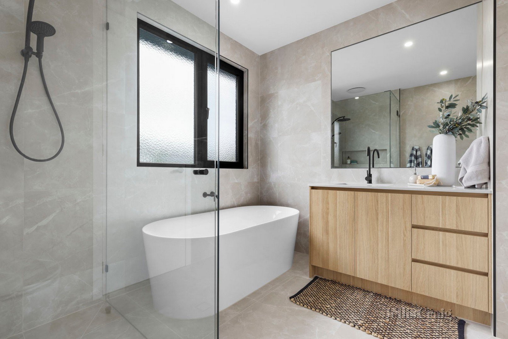 14B Gareth Avenue, Beaumaris image 7