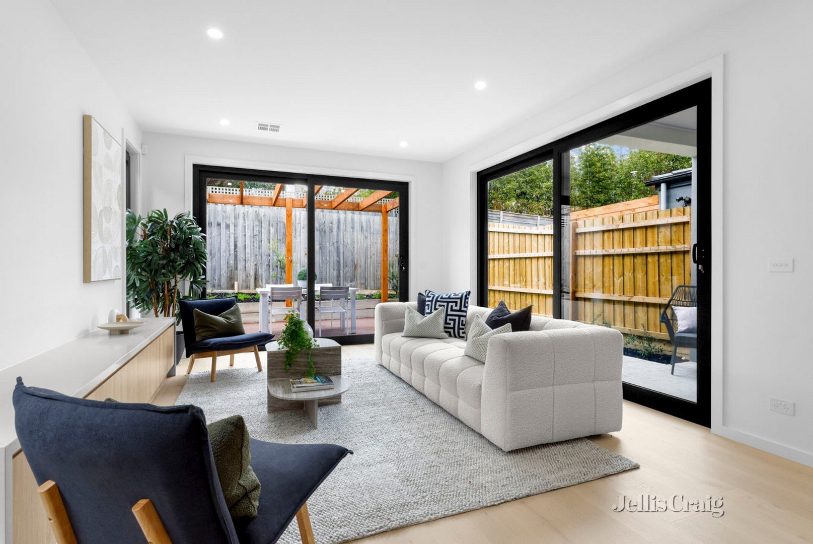 14B Gareth Avenue, Beaumaris image 4