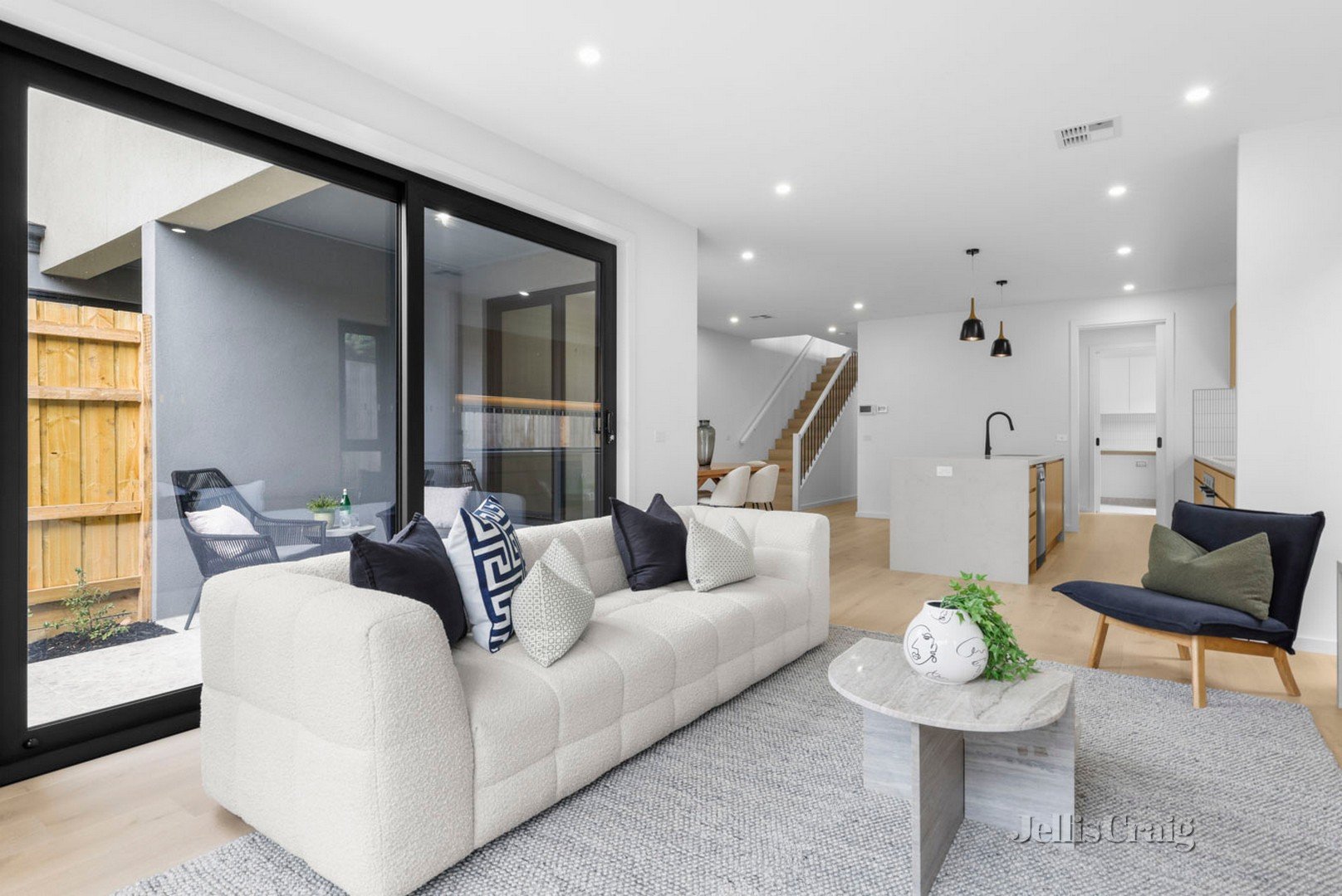 14B Gareth Avenue, Beaumaris image 3