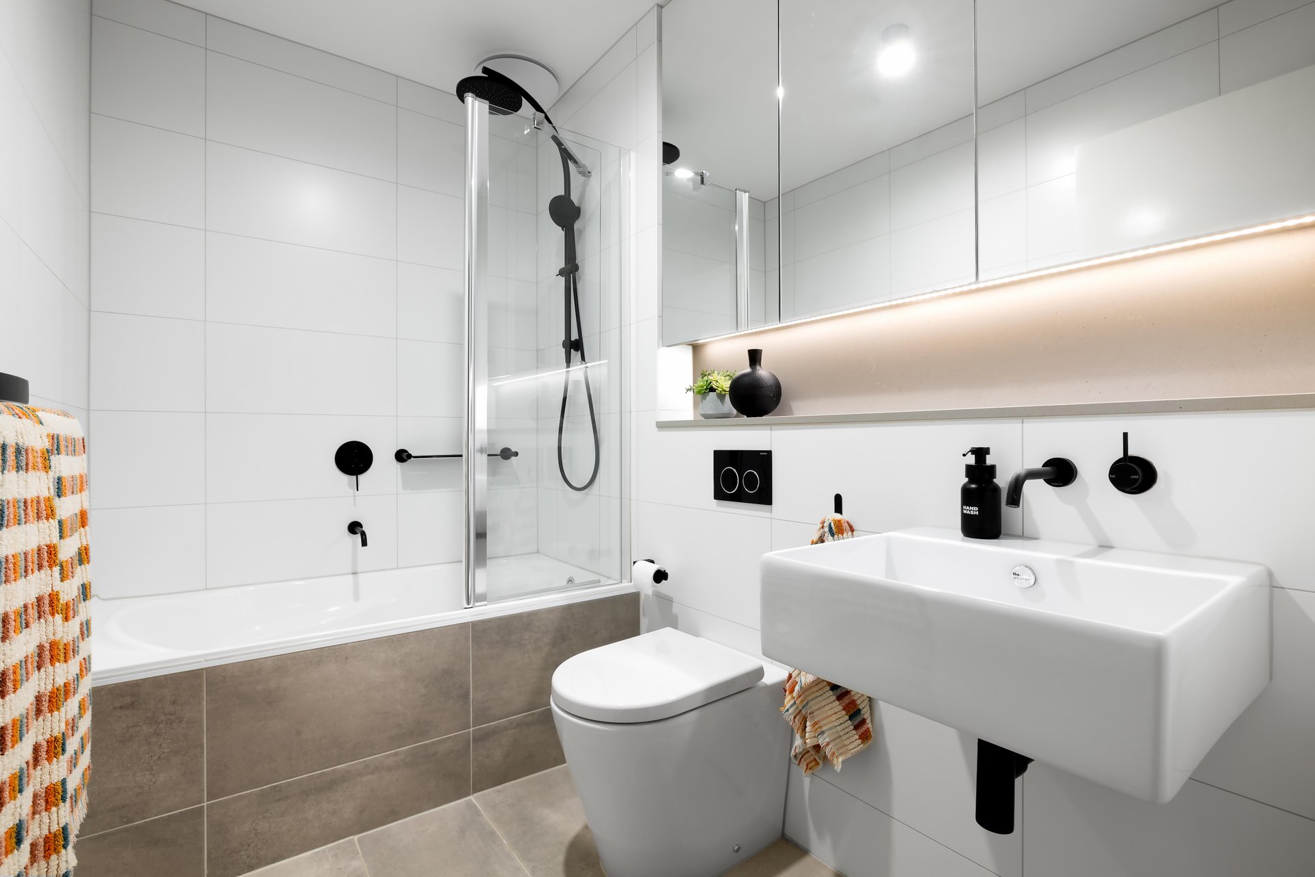 14B Hardy Street, Brunswick image 17