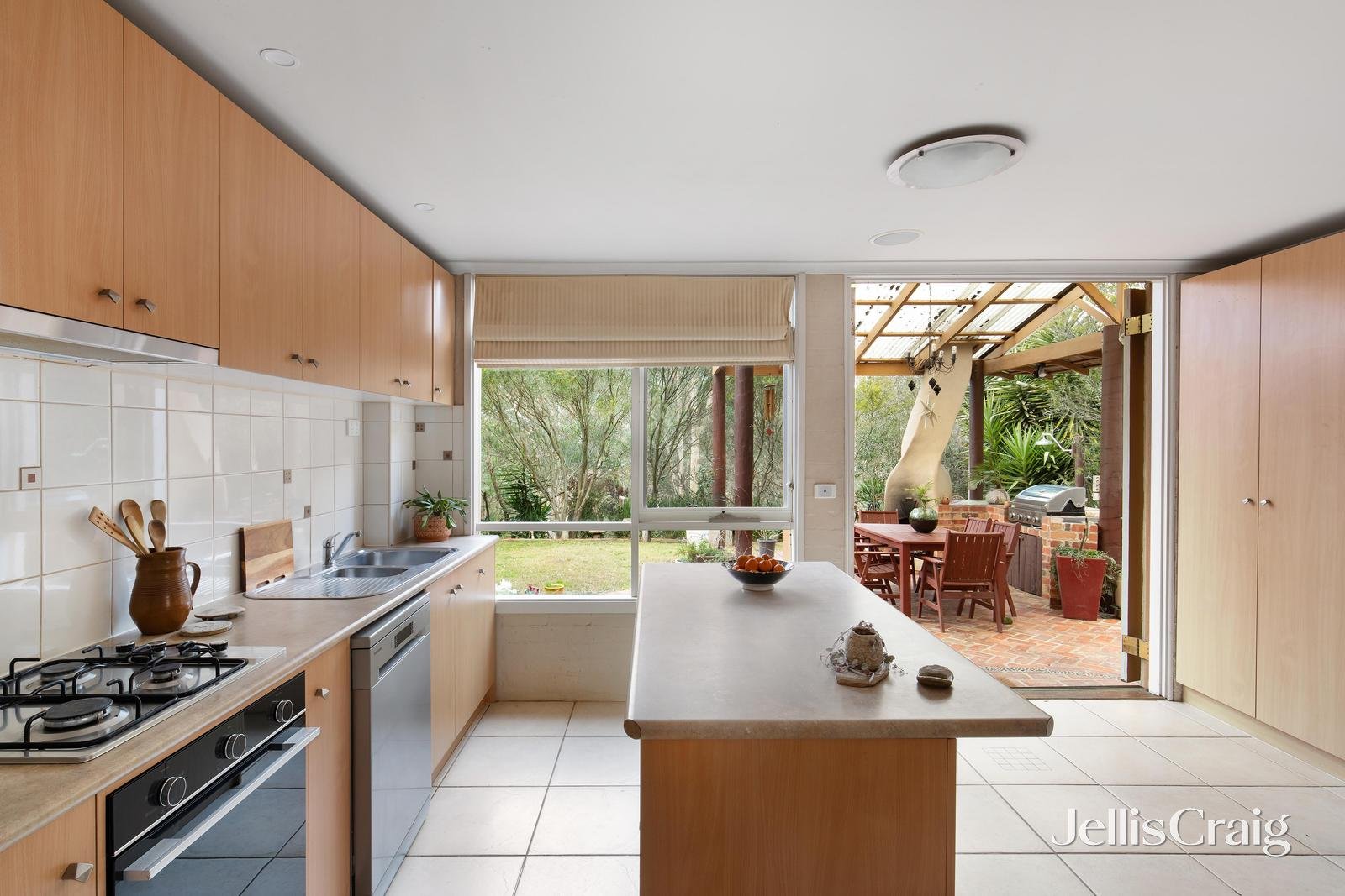 14B Milton Way, Hurstbridge image 4