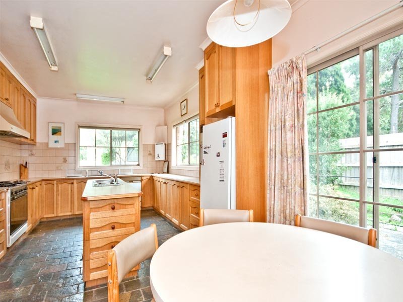 15, 17 and 19 Sweetland Road, Box Hill image 11