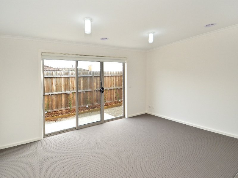 1/5-7 Lindel Street, Newcomb image 5