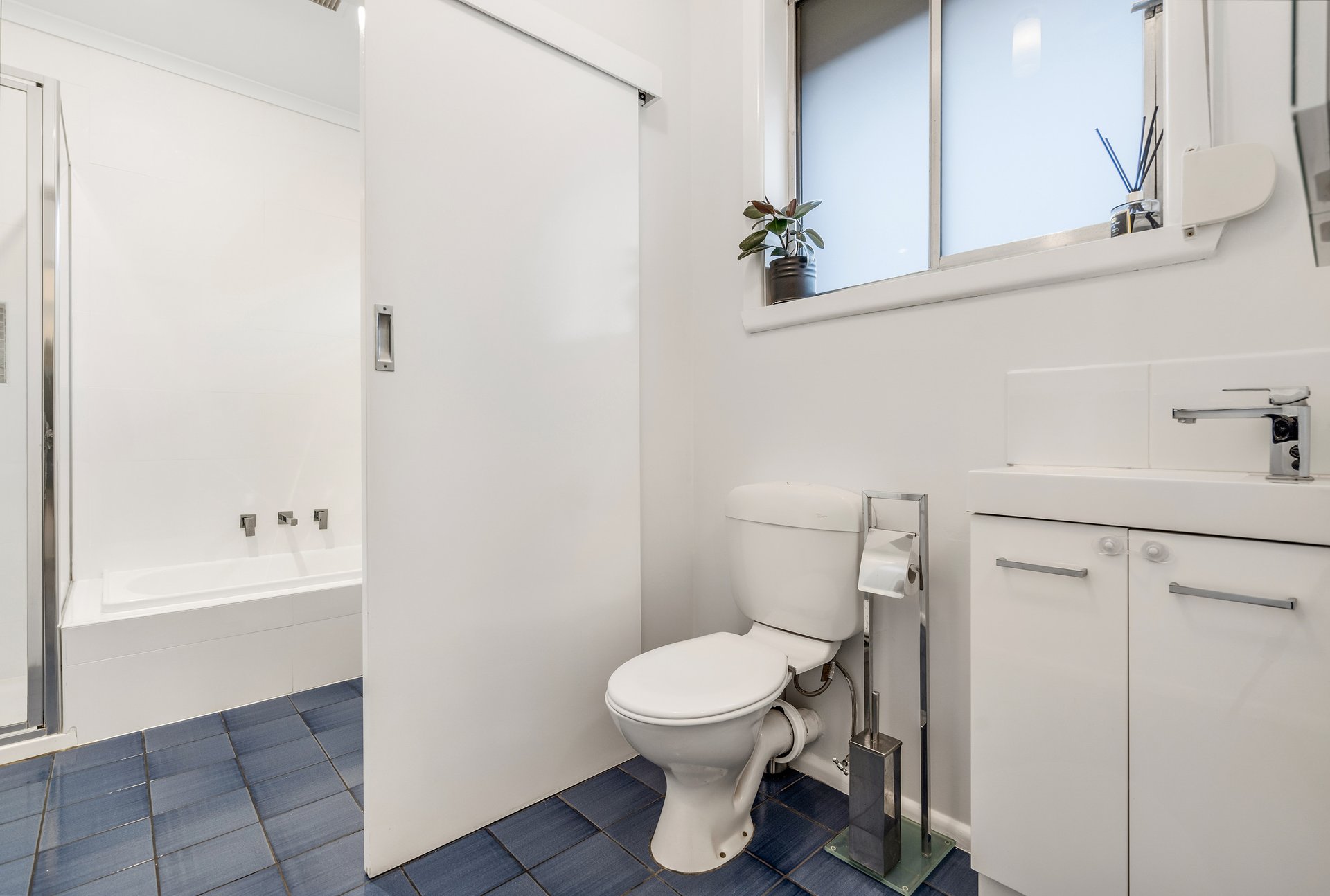 15 Albany Drive, Mulgrave image 10