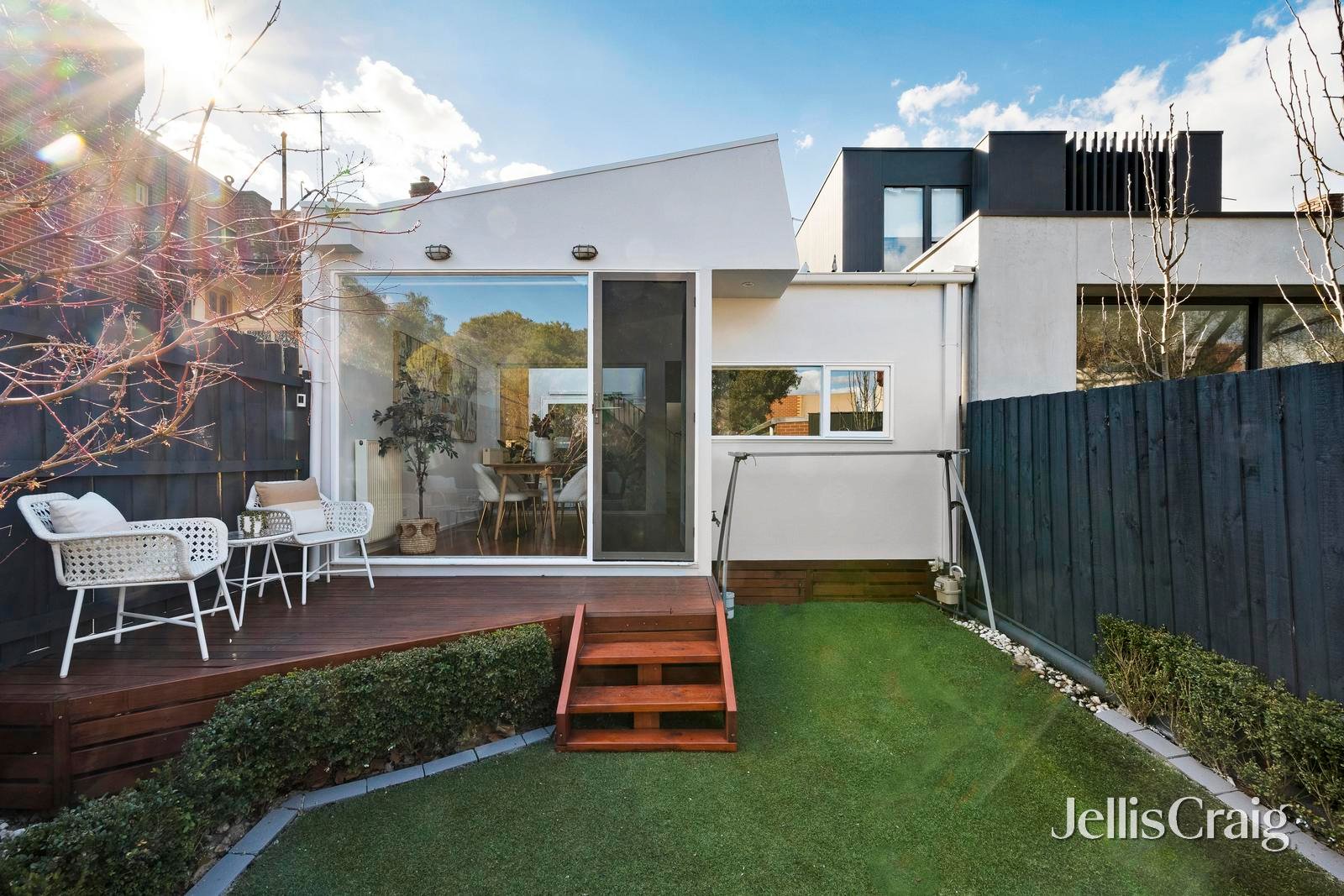 15 Albert Street, East Melbourne image 2