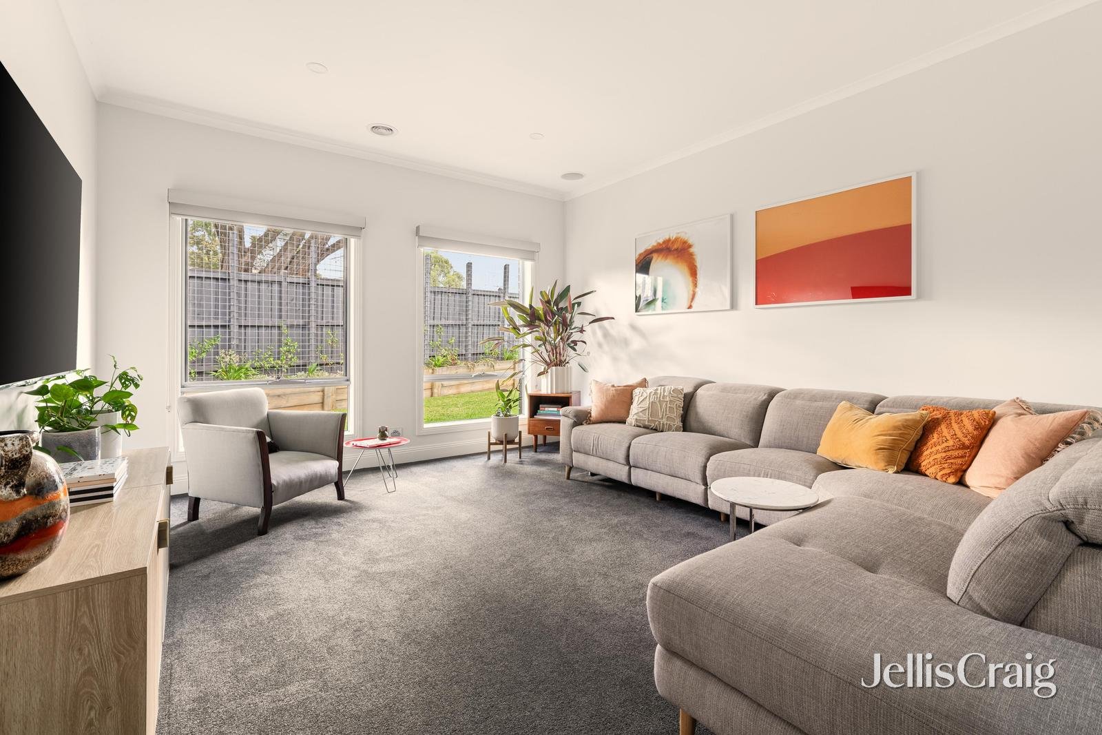15 Albert Street, Mordialloc image 2