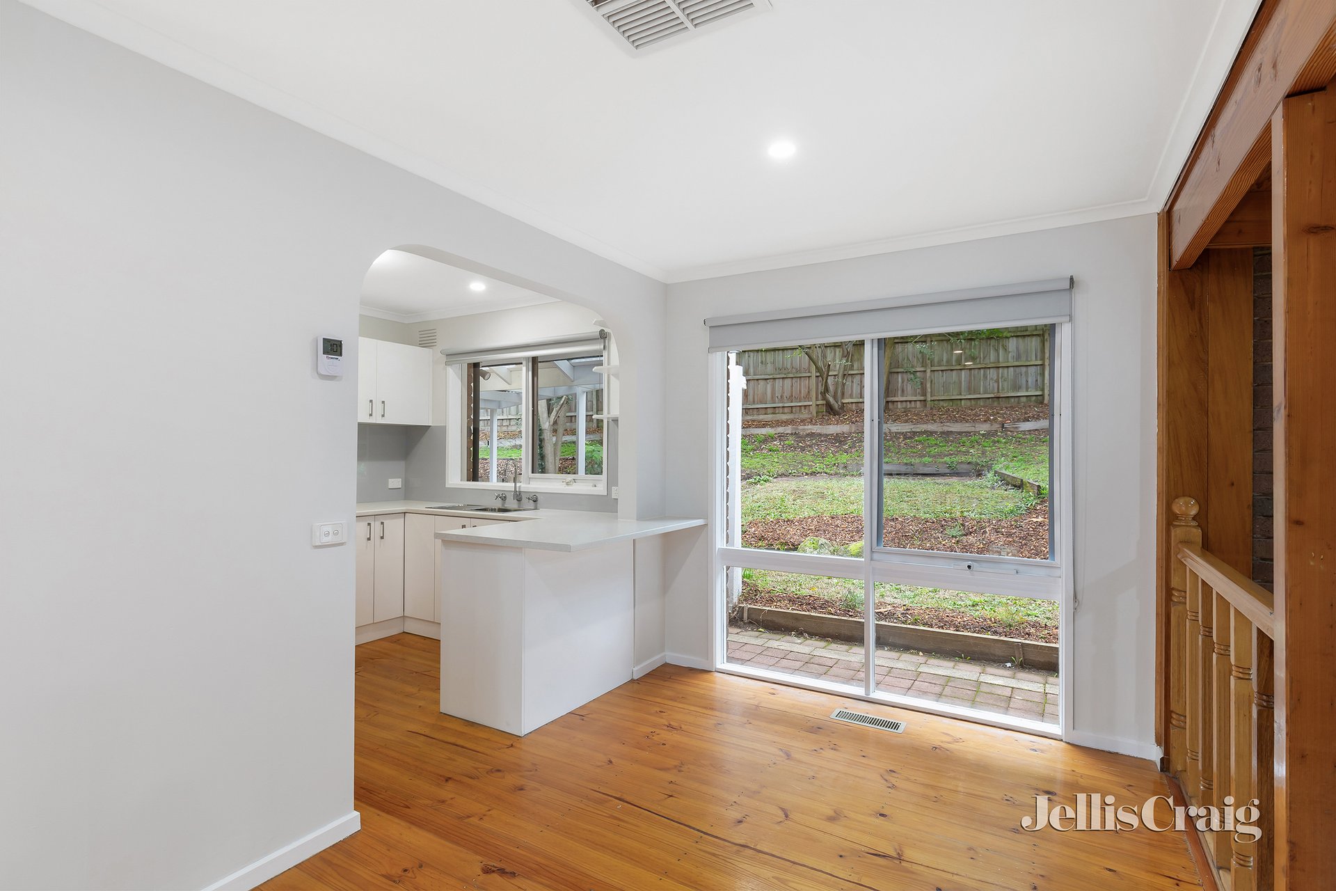 15 Albion Crescent, Greensborough image 4