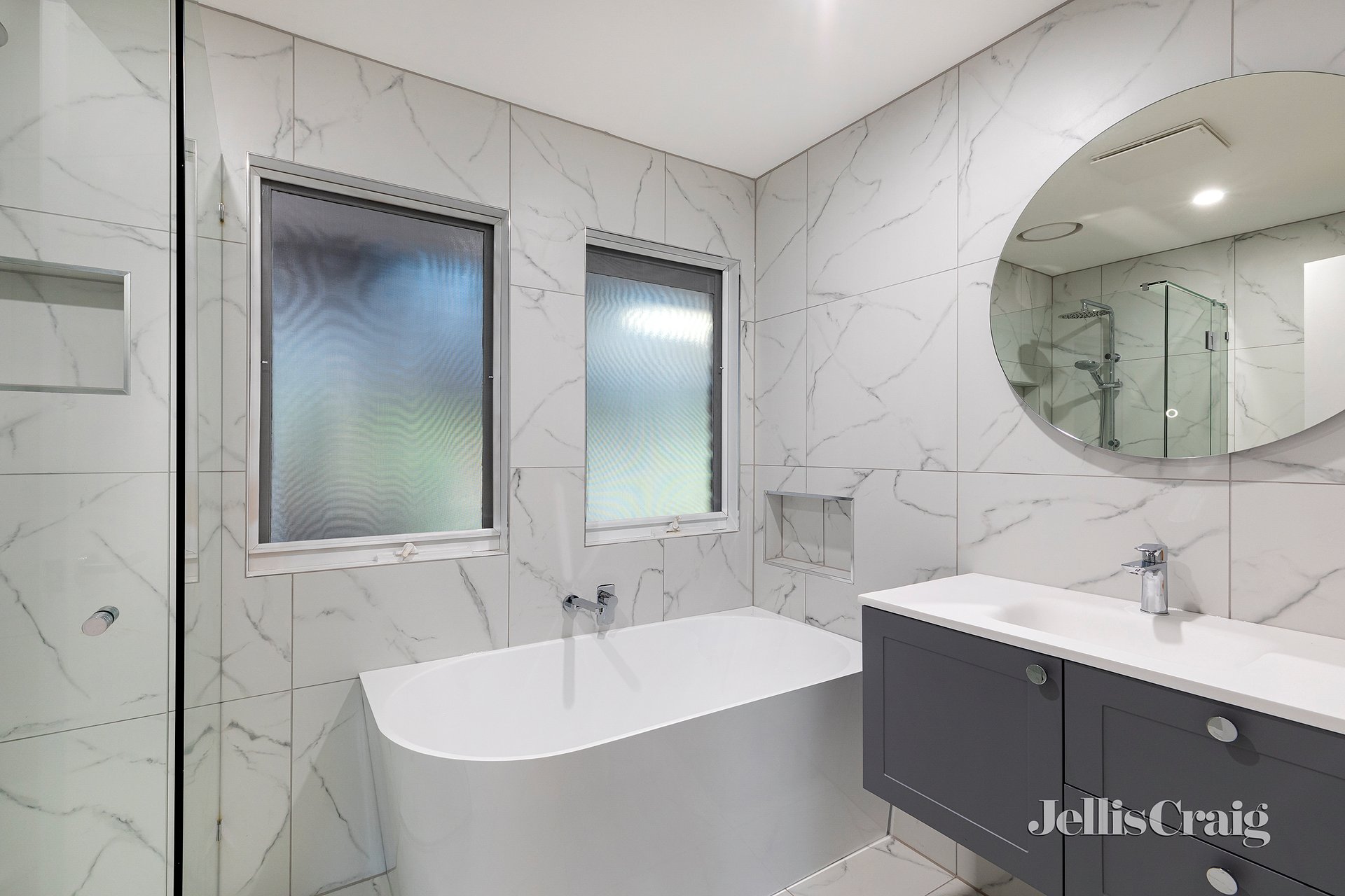 15 Albion Crescent, Greensborough image 8