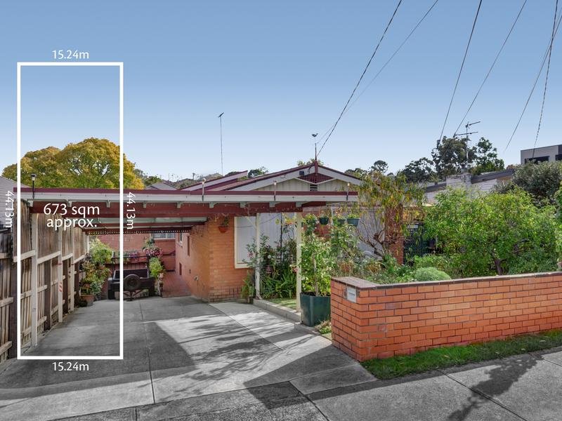 15 Alfreda Avenue, Bulleen image 1