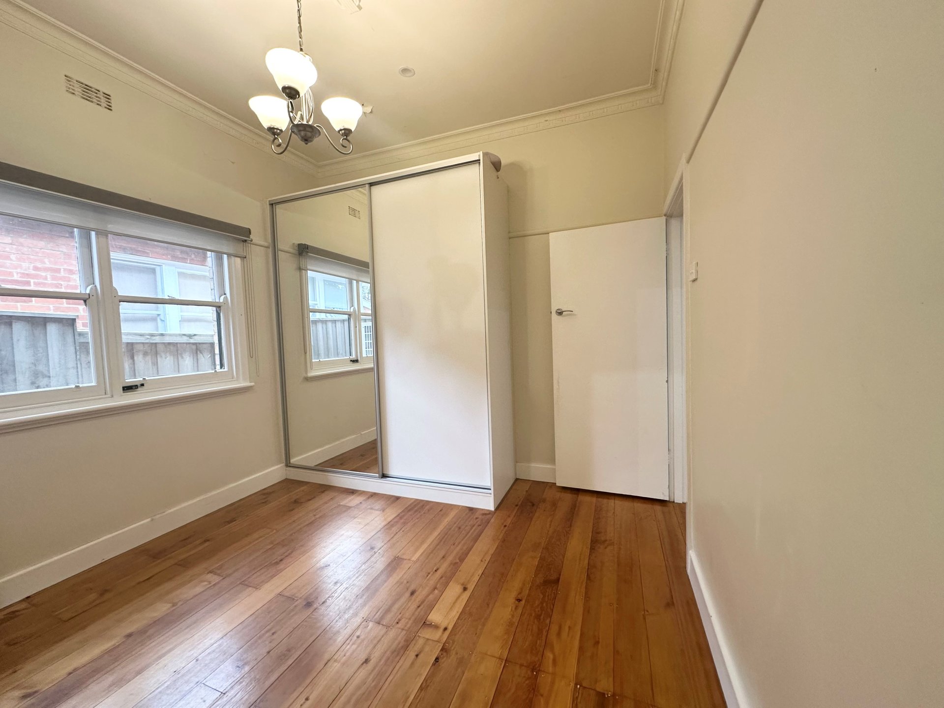 15 Alston Street, Thornbury image 6