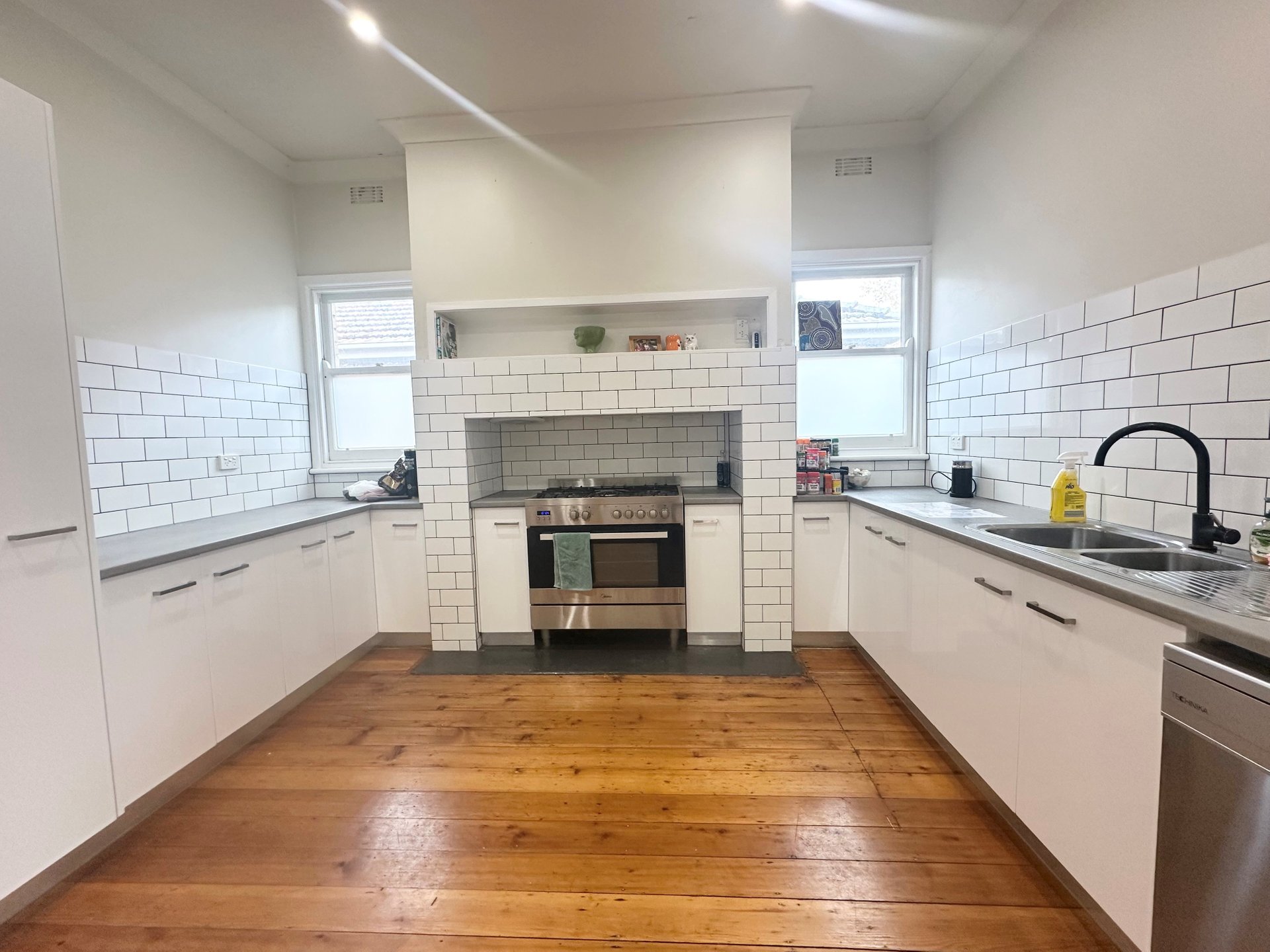 15 Alston Street, Thornbury image 2