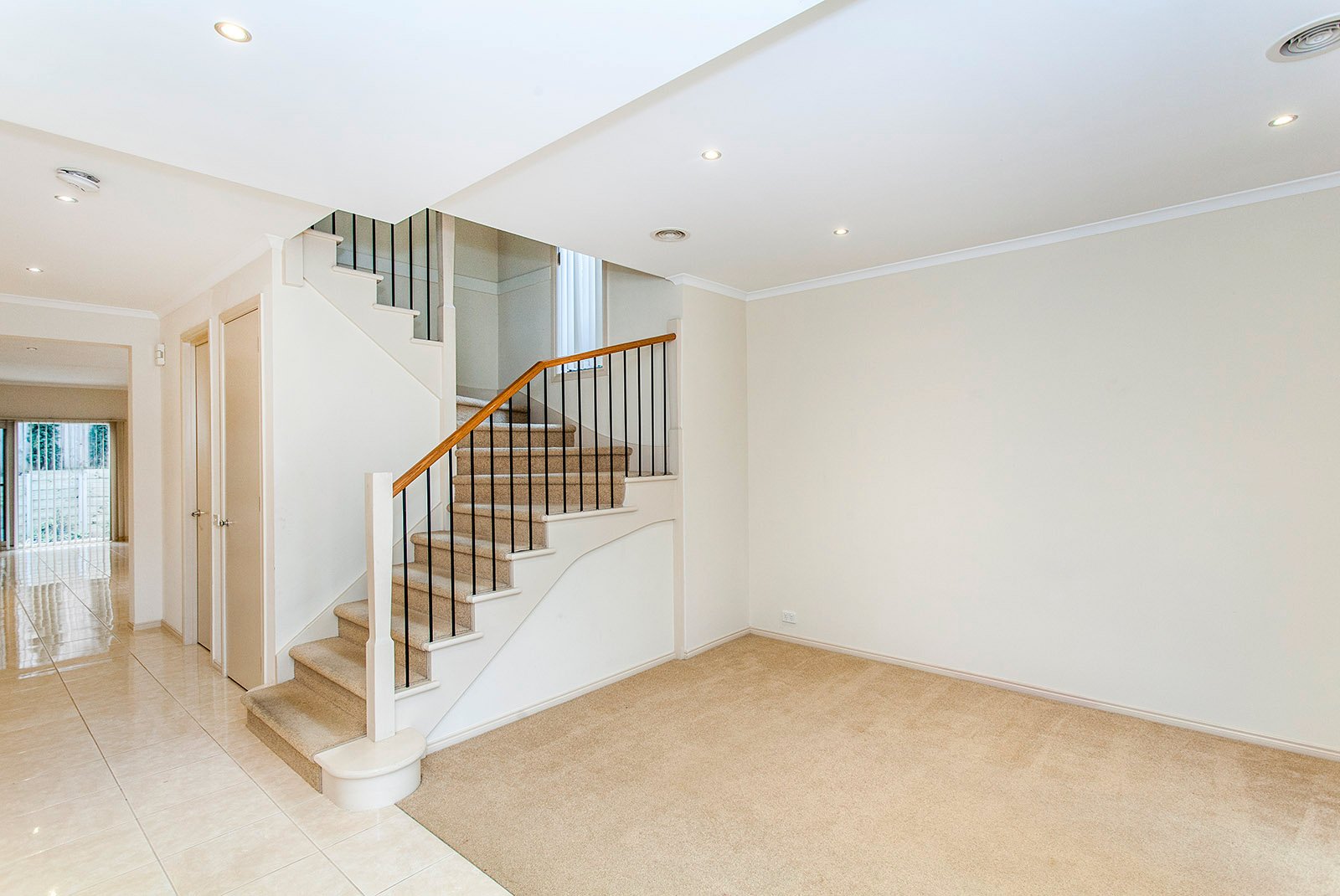 Property Gallery Thumbnail 4