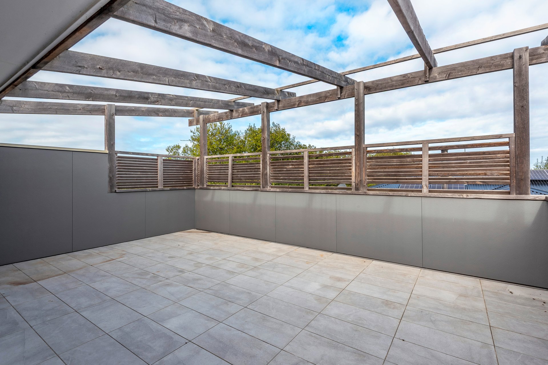 1 / 5 Arlia Mews Ocean Grove