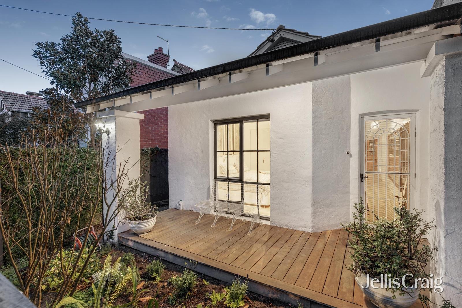 15 Ashleigh Road, Armadale image 1