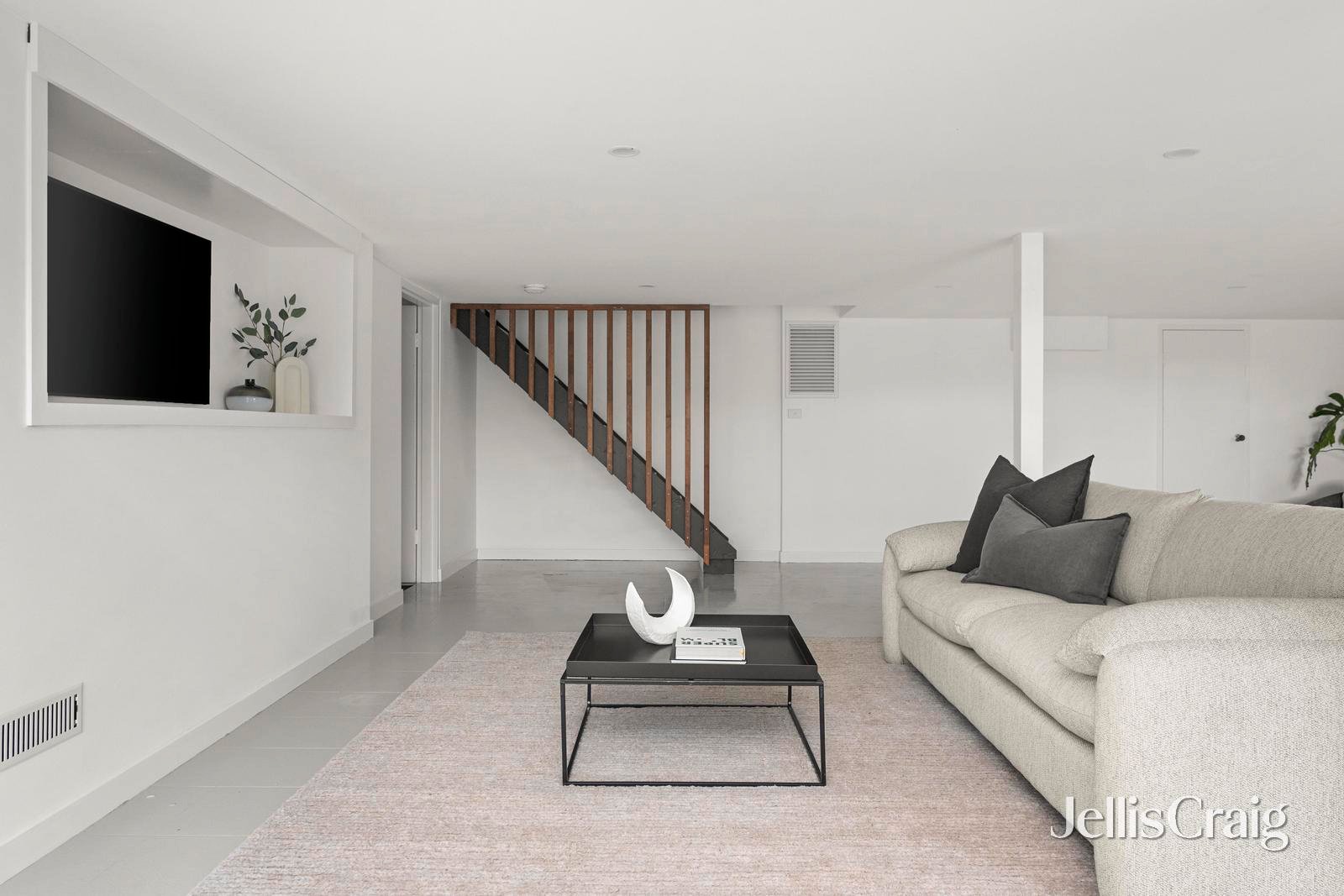 15 Auriol Court, Greensborough image 8